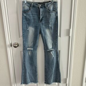 Risen Jeans